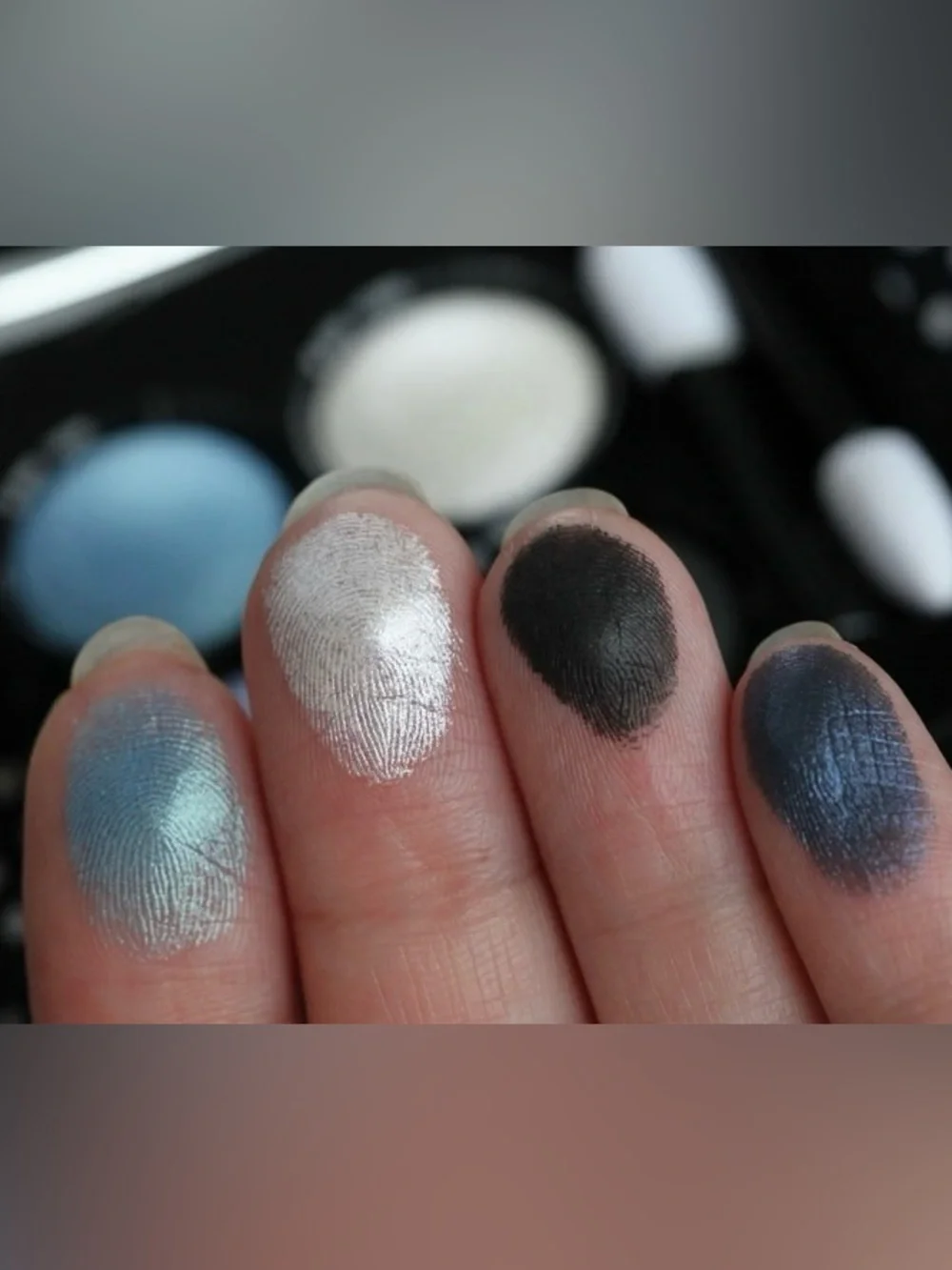 Chanel les 4 ombres blue eyeshadow quad 244 tisse jazz Limited Edition Rare!